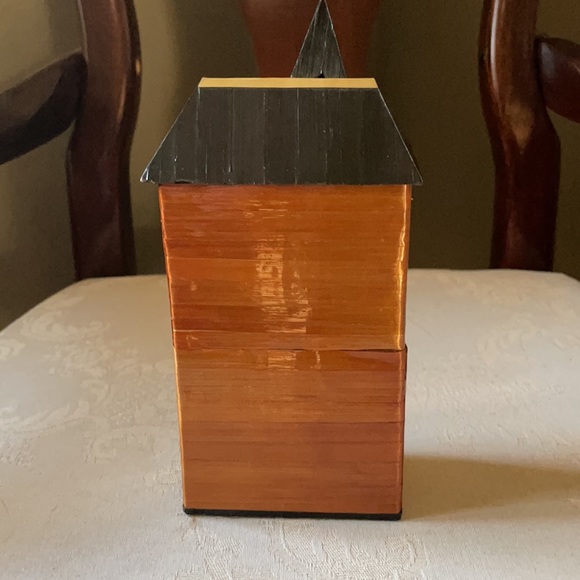 Unique vintage handmade bamboo, straw, wheat Victorian row house trinket box - Picture 3 of 15